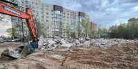 В Звенигороде начался демонтаж аварийного недостроенного дома - Regions.Ru